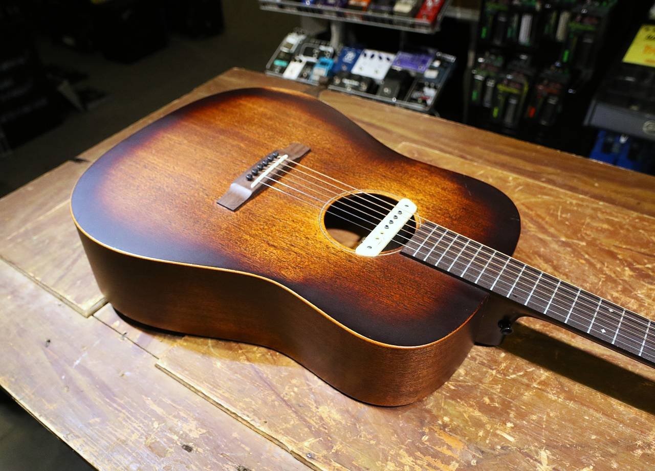 Begagnad Martin D-15M Streetm...