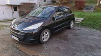 Peugeot 207 5-dörrar 1.4 Endast 10825 mil