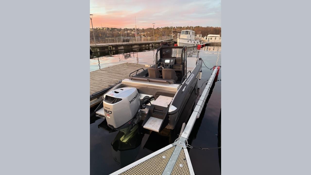 Faster 635 CC -22 Nyskick 50 ...