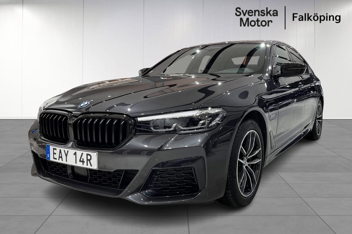 BMW 530e xDrive Sedan M Sport...