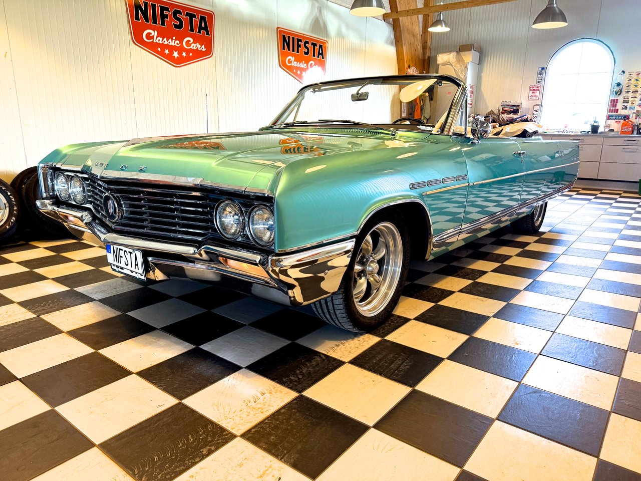 Buick Electra K Ö P E S
