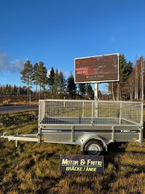 Tiki CS300 LH /Nätgrindar Kam...