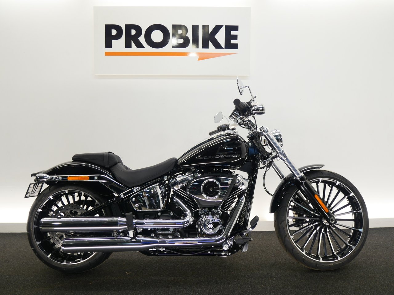 Harley-Davidson Breakout