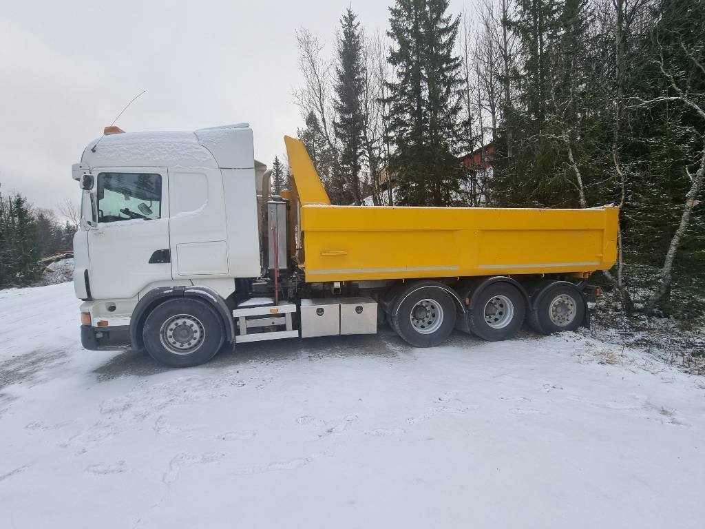 Scania R 560 LB 8X4