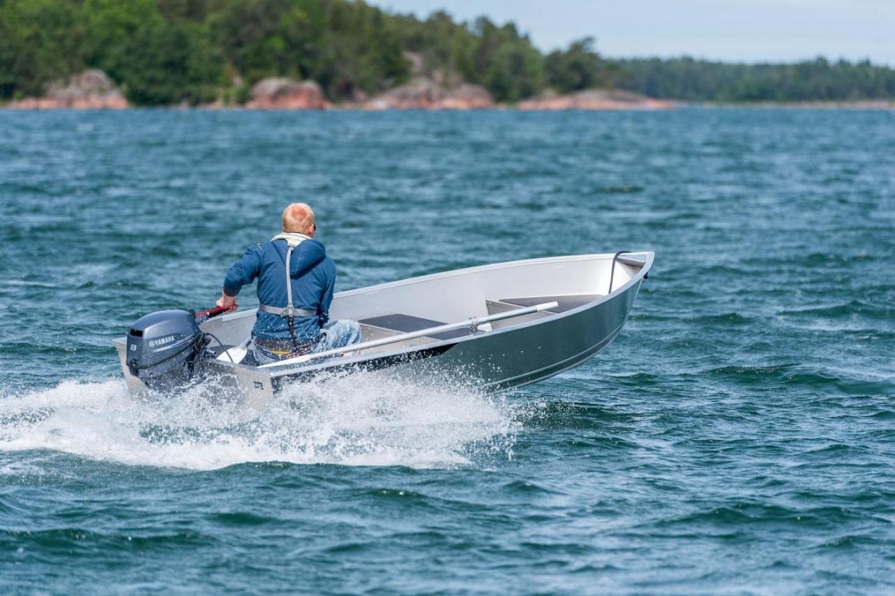 Buster MINI ny 2026 Yamaha F6...