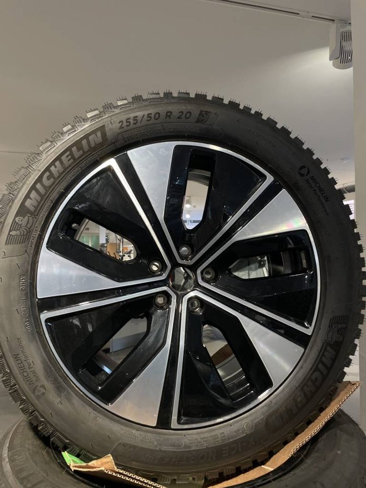 Vinterhjul Polestar 3 20"