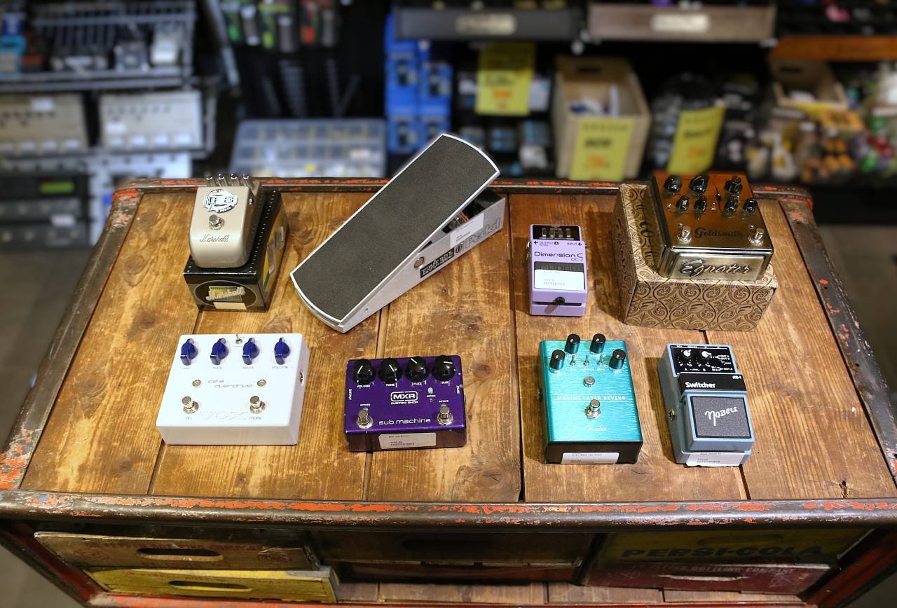 Begagnade gitarreffekter hos ...