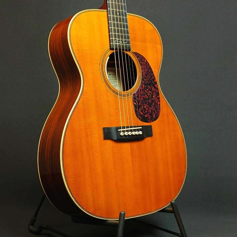 Martin 000-28EC - L. R. Baggs...