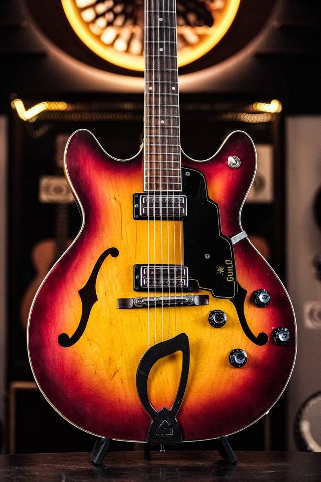 1966 Guild Starfire IV sunburst
