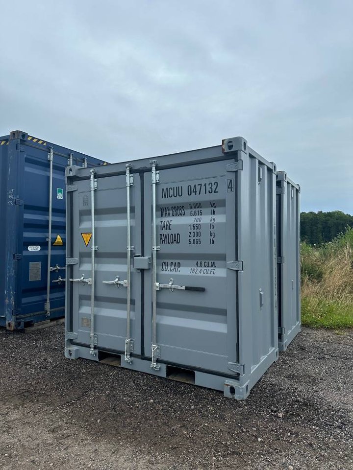 4,8 och 10ft container levererat