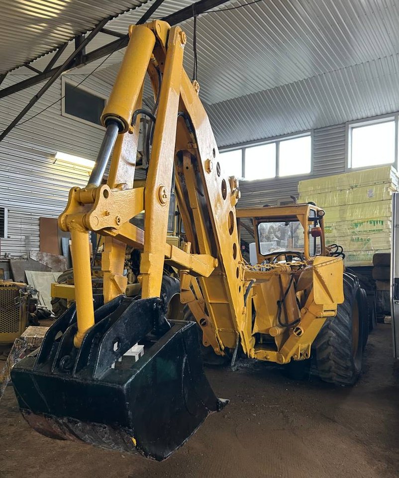 Nuffield Leyland traktorgrävare