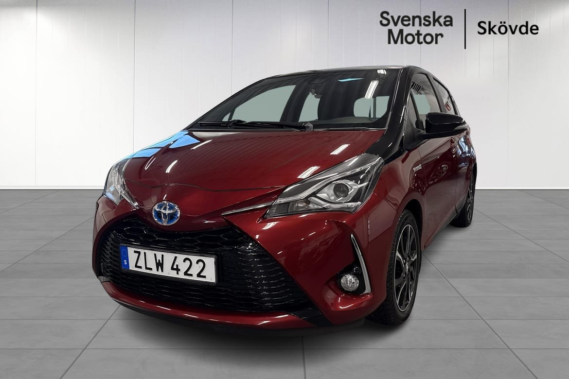 Toyota Yaris Hybrid e-CVT, 10...