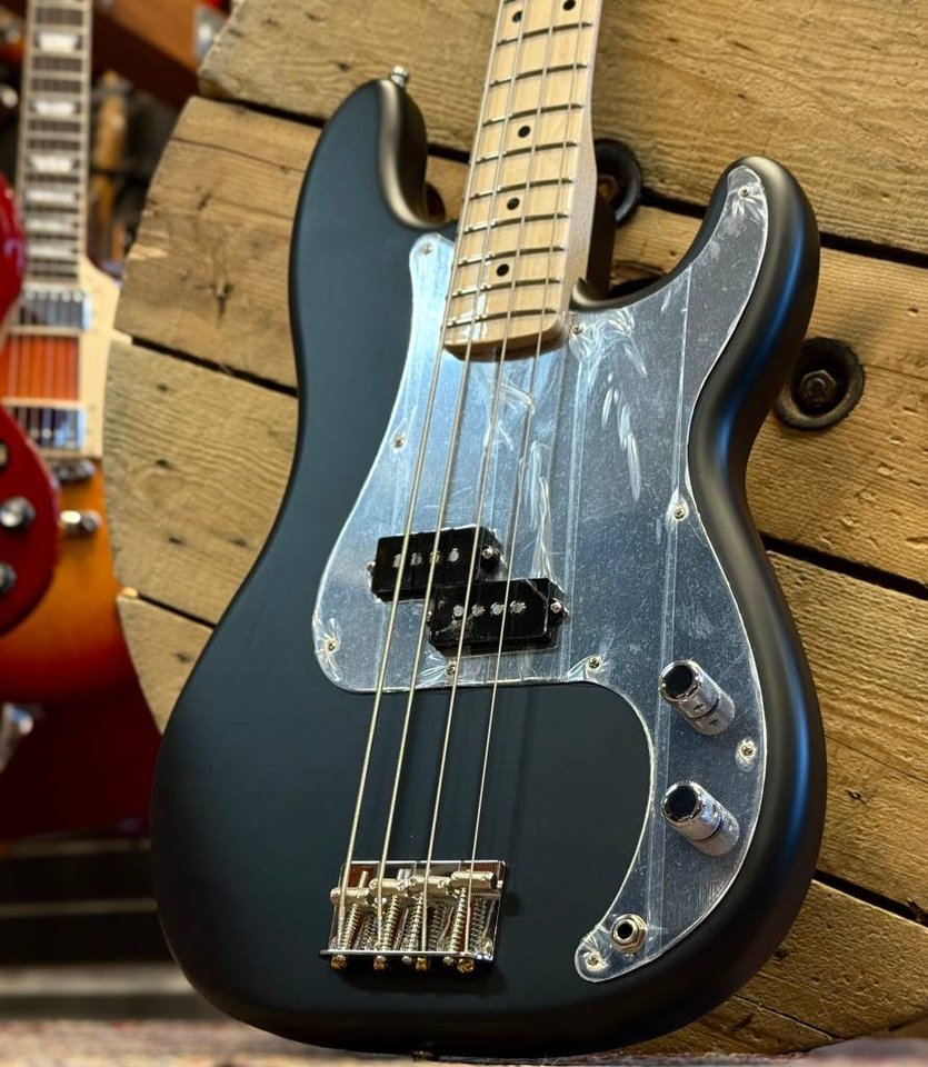 Fender Steve Harris P-Bass Li...