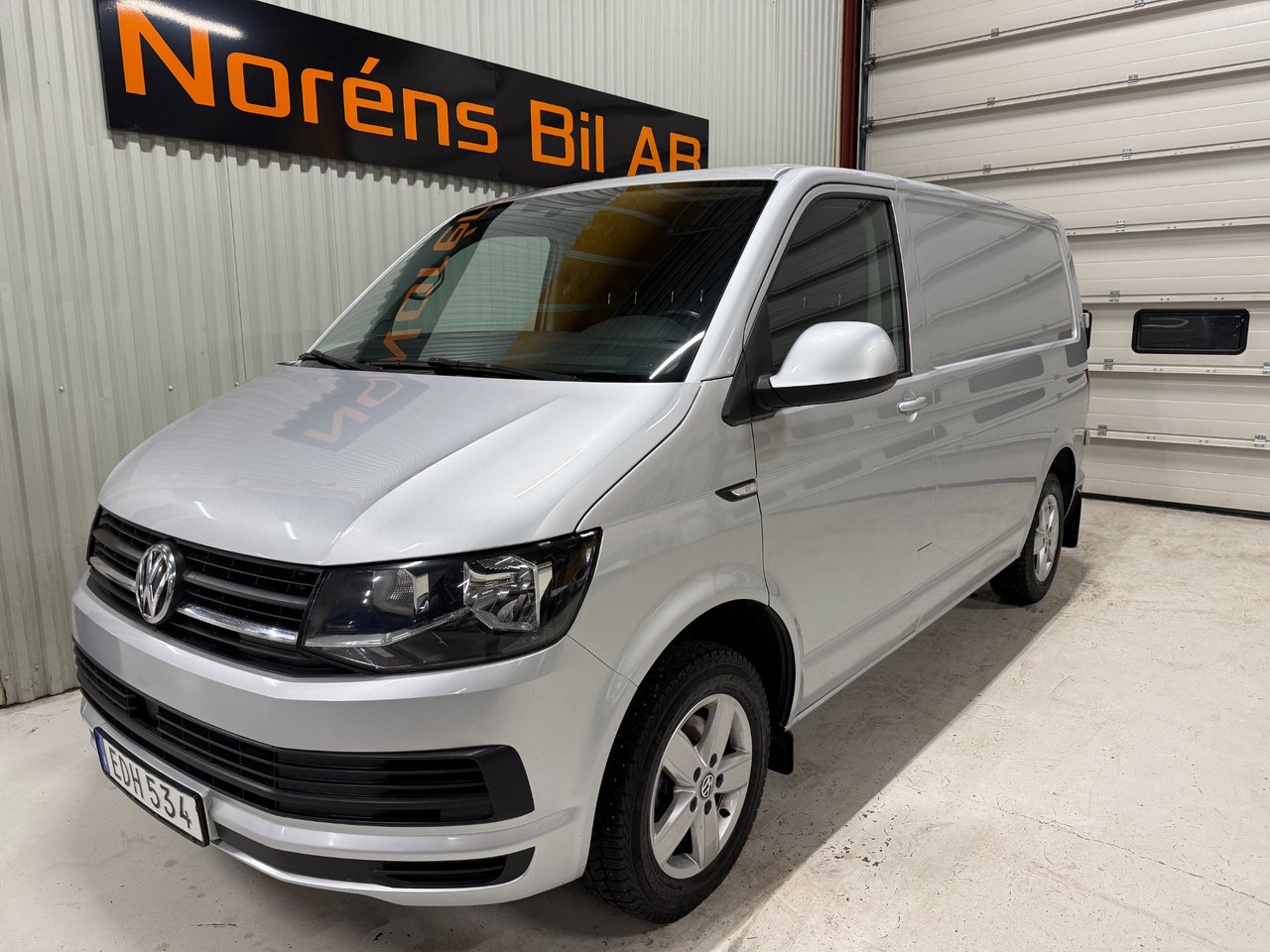 Volkswagen Transporter 2.0 TD...