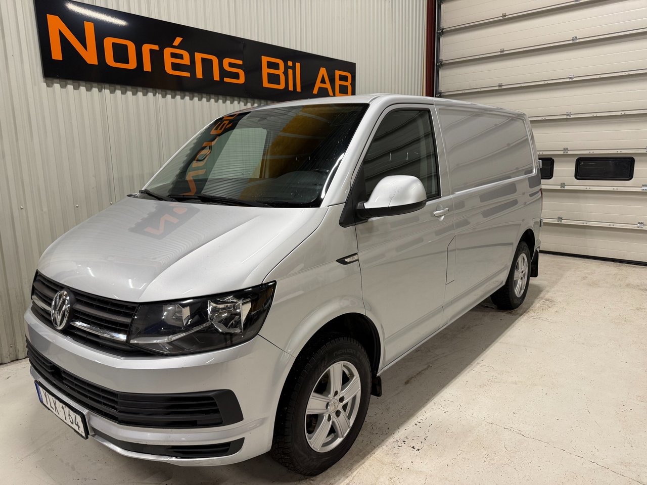 Volkswagen Transporter 2.0 TD...