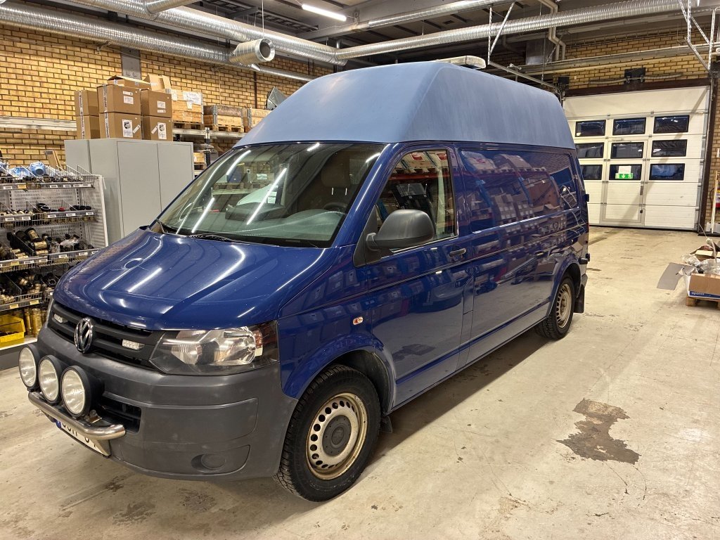 Lätt lastbil / Skåpbil VW SKÅ...