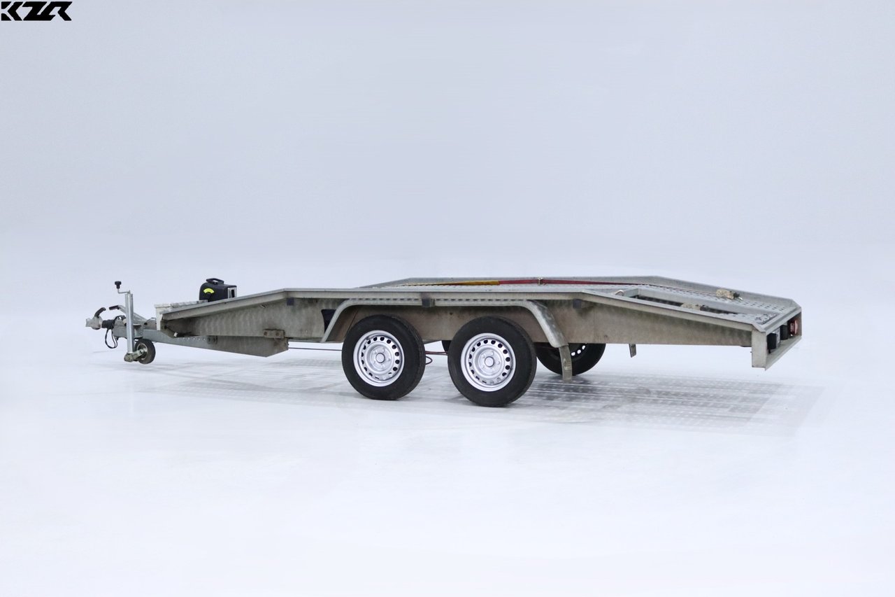 -- BLYSS BILTRANSPORT JUPTIER...