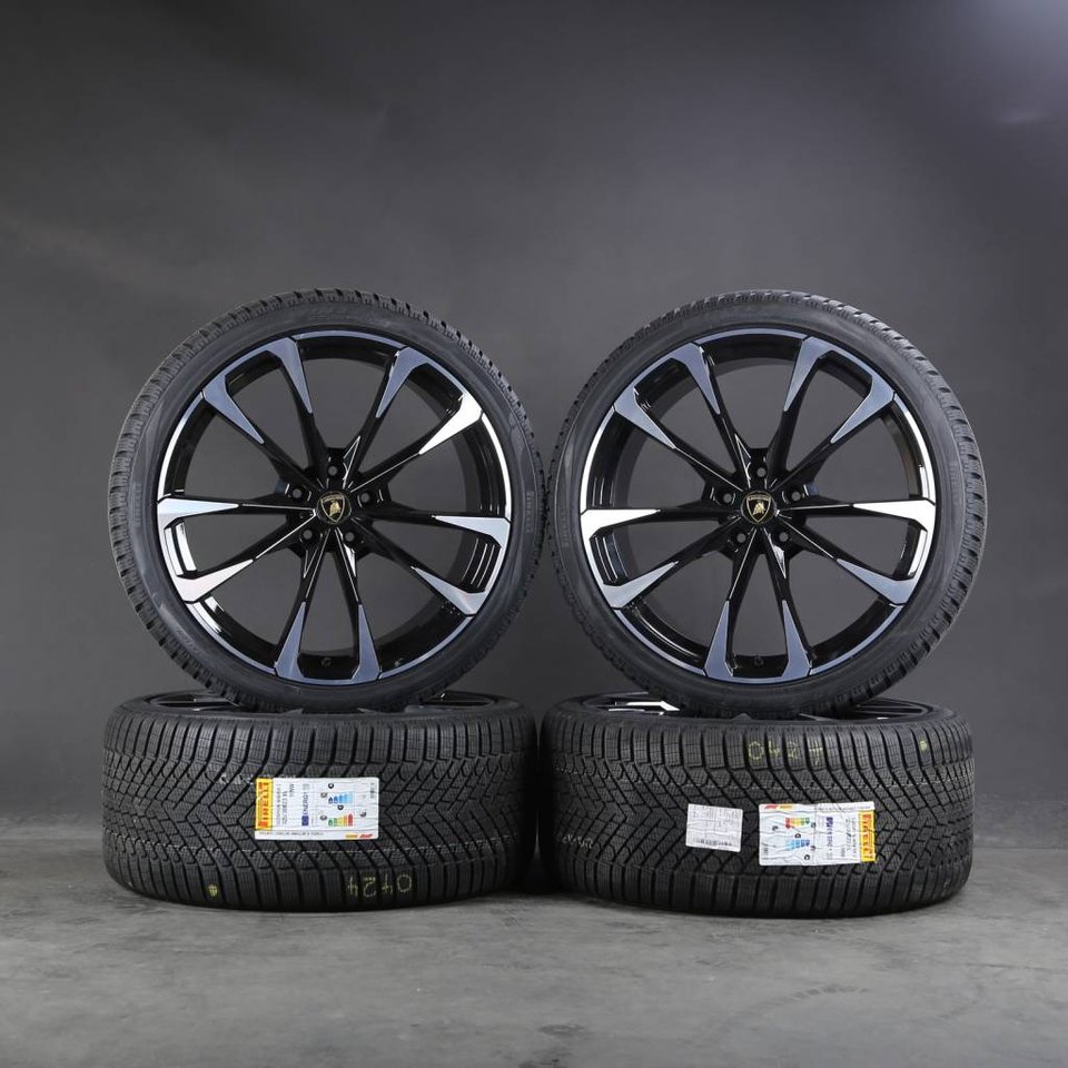 4st Lamborghini Urus 23" vint...