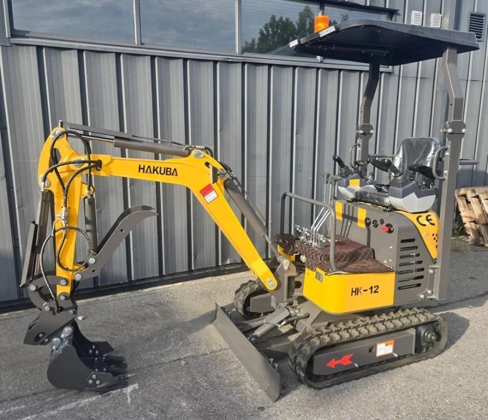 Minigrävare HAKUBA HK-12, 2 c...