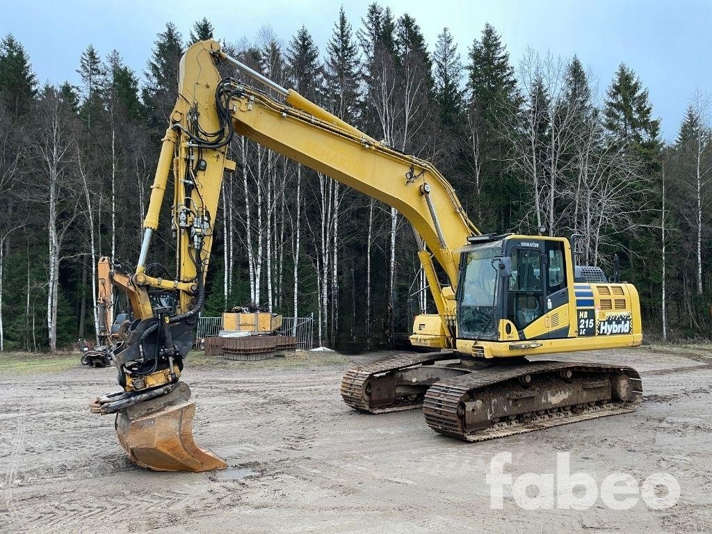 Komatsu HB 215 LC-2 Hybrid (1...