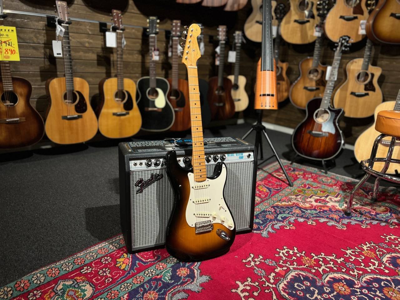 Fender Stratocaster Mexico -0...