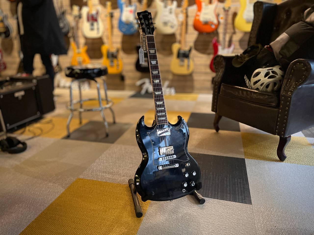 Beg. Gibson SG Standard Ebony...