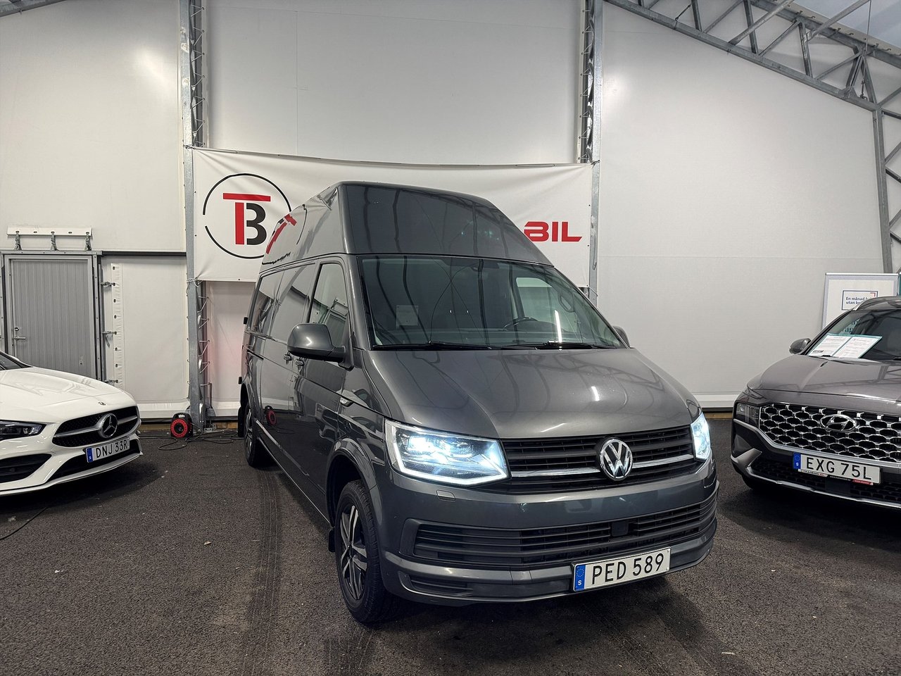 Volkswagen transporter L2H3 D...