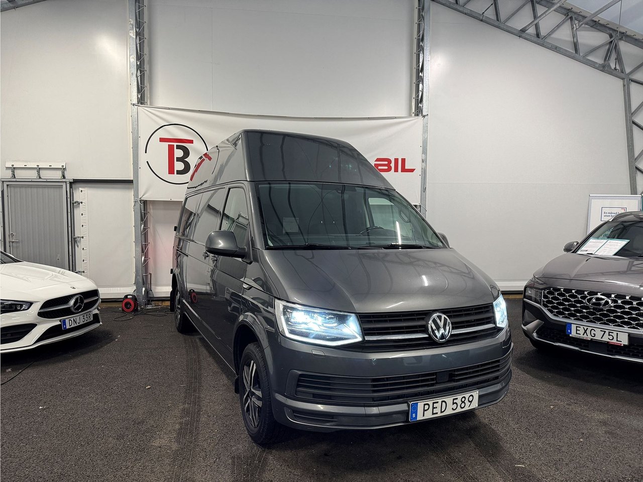 Volkswagen Transporter L2H3 D...