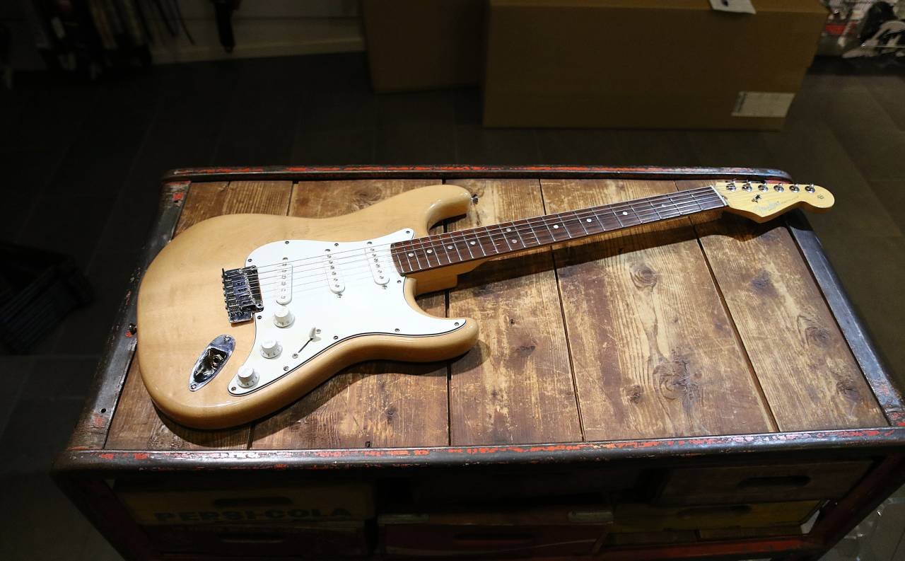 Begagnad Fender Stratocaster ...