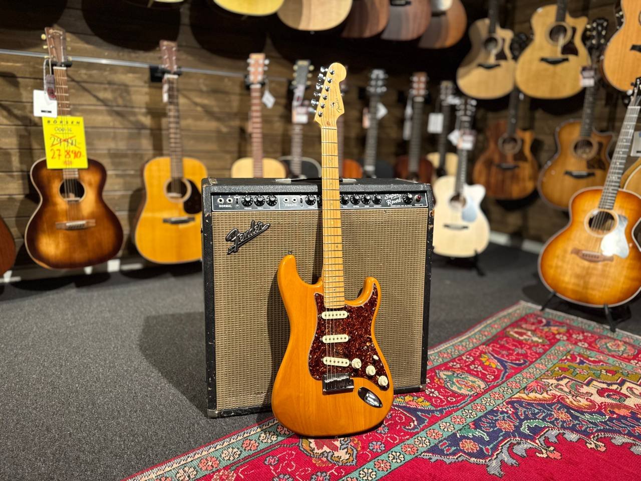 Fender Stratocaster 50th Anni...