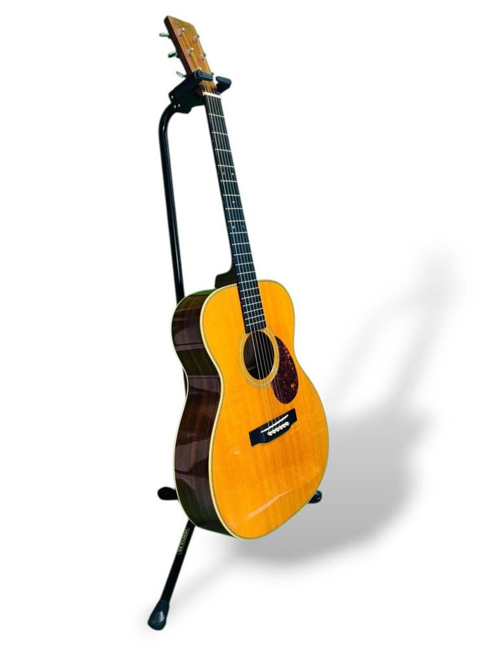 Martin OM-28V Vintage series