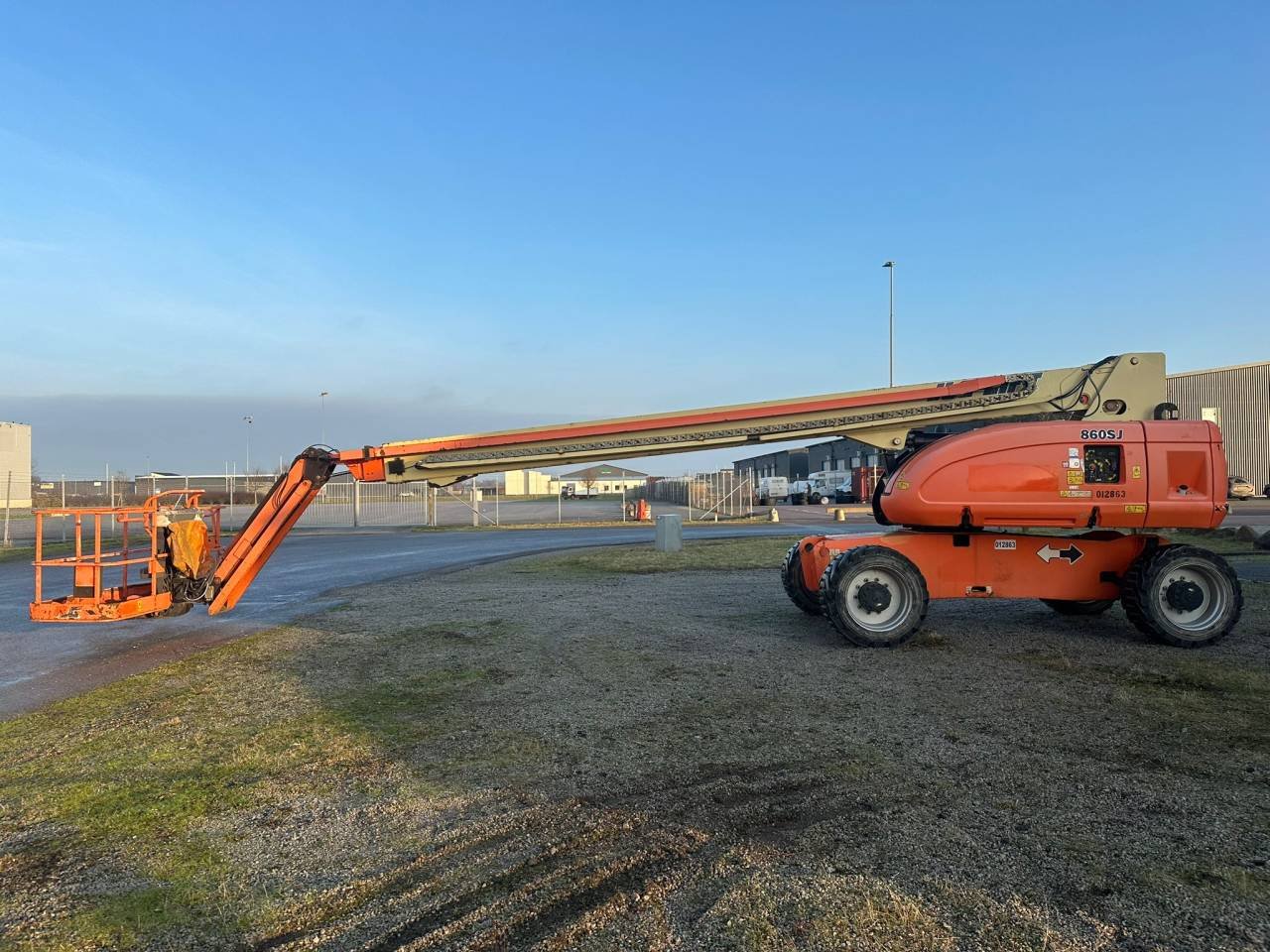 JLG860SJ