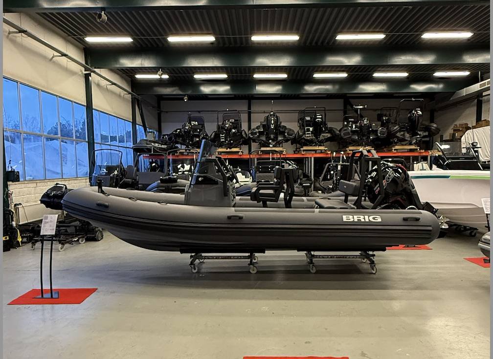 Nya Brig Navigator 20 – Premi...