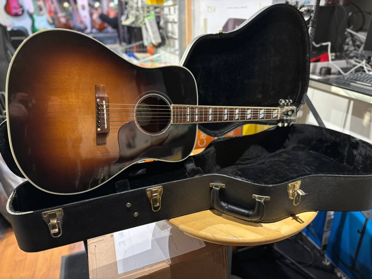 Gibson Hummingbird Pro Vintag...