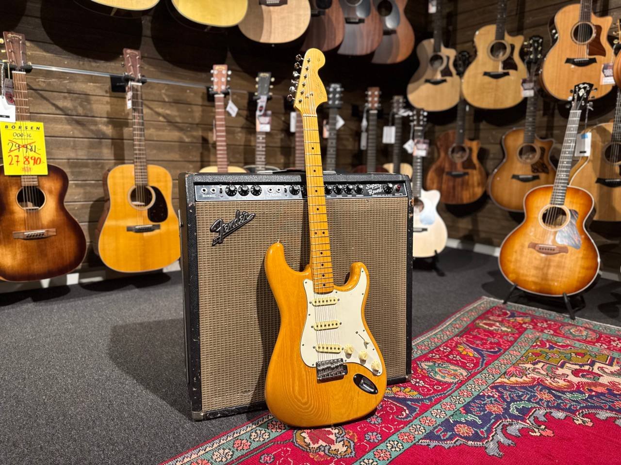 Fender Stratocaster MIJ 68 Re...