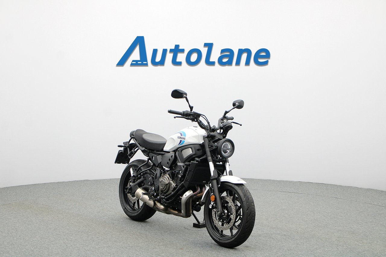 Yamaha XSR700 *Fri hemkörning
