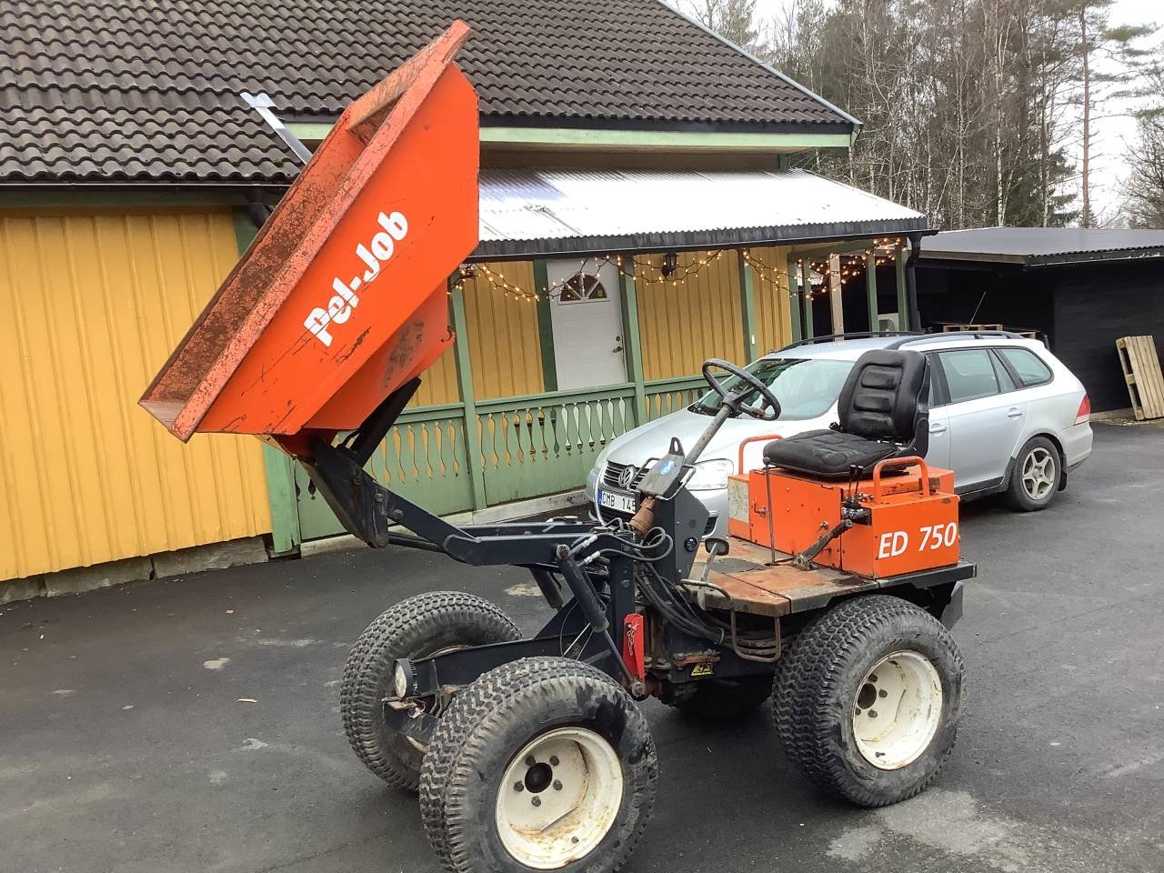 Höglyftande minidumper volvo ...