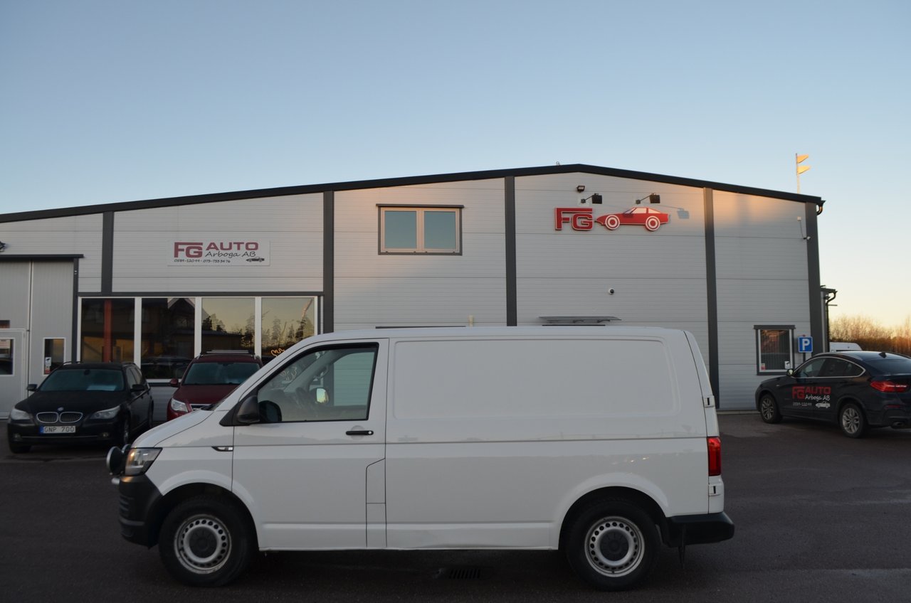 Volkswagen Transporter 2.0 TD...