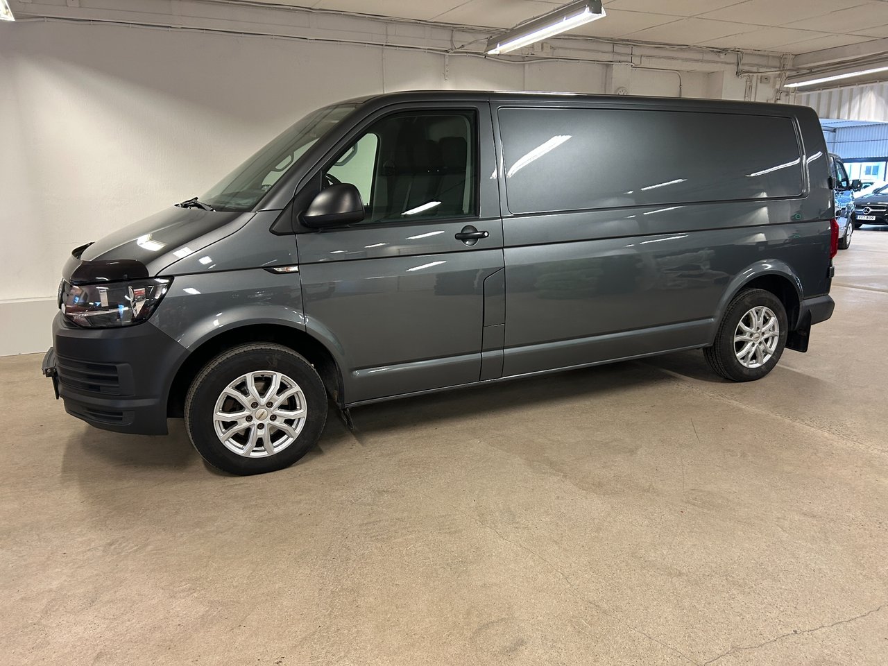 Volkswagen Transporter T6 LÅN...