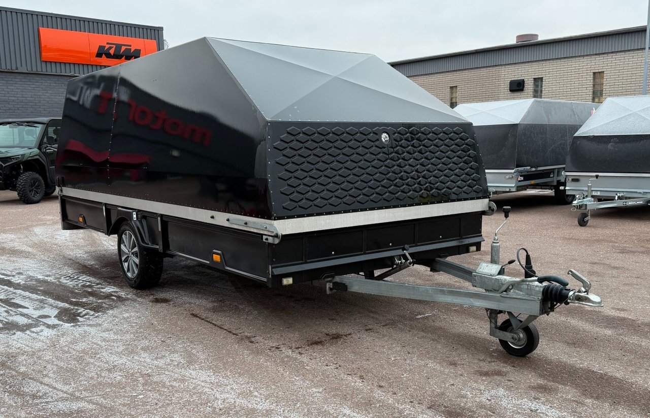 North Grade BRP CARRIER 445 T...