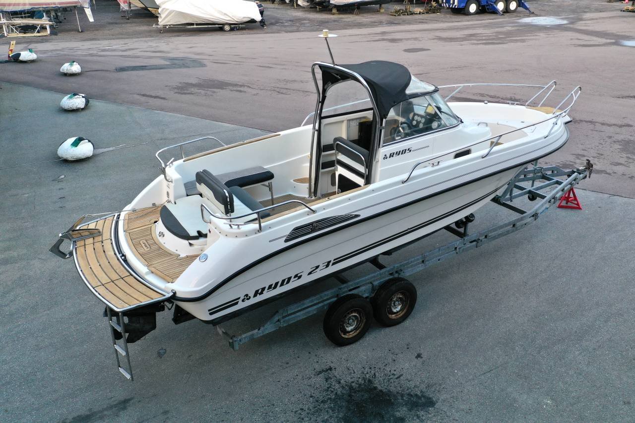 Ryds 23 WA /Mercruiser 4,3 MP...