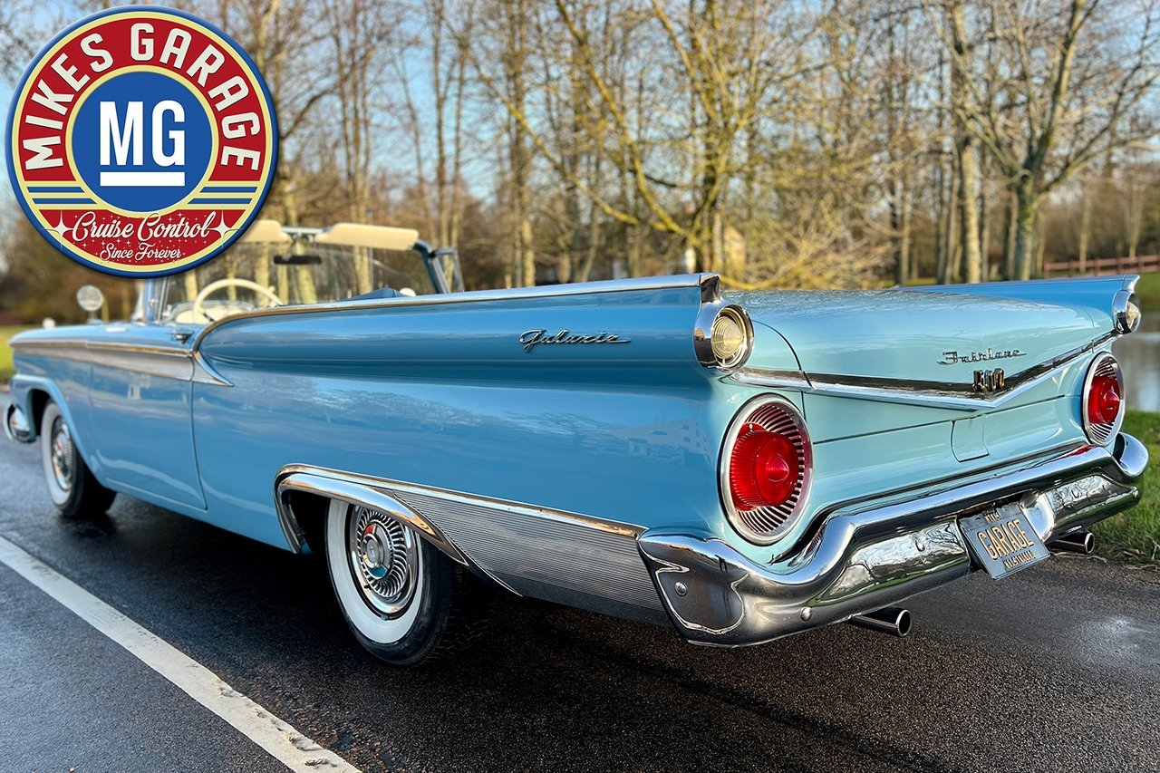 Ford Galaxie Sunliner • HELRE...