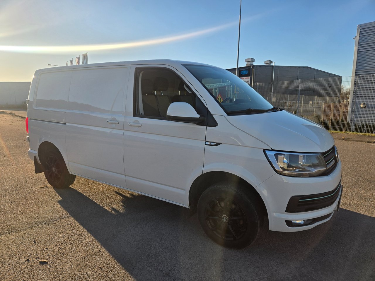 Volkswagen Transporter T6  2....