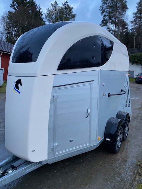 Clear round Hästtransport