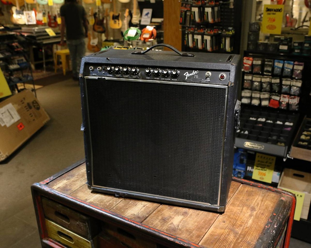Begagnad Fender 75 Amp, rörfö...