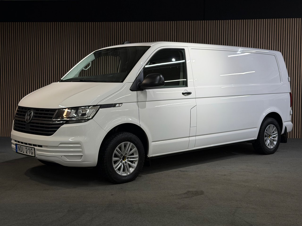 Volkswagen Transporter 2.0 TD...