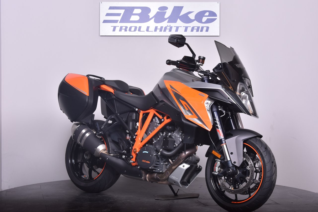KTM 1290 SUPER DUKE GT /VÄSKO...