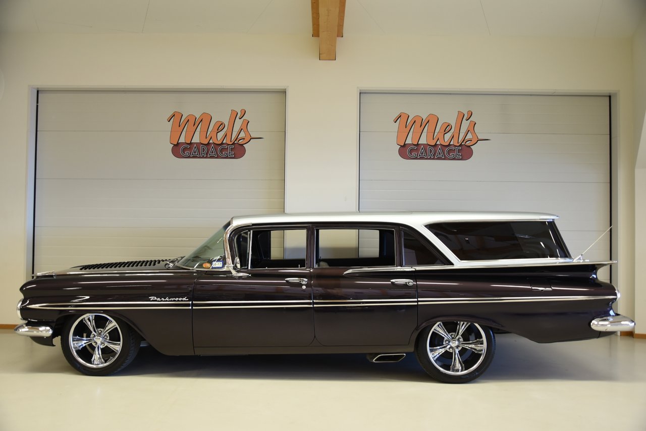 Chevrolet Special Parkwood V8...