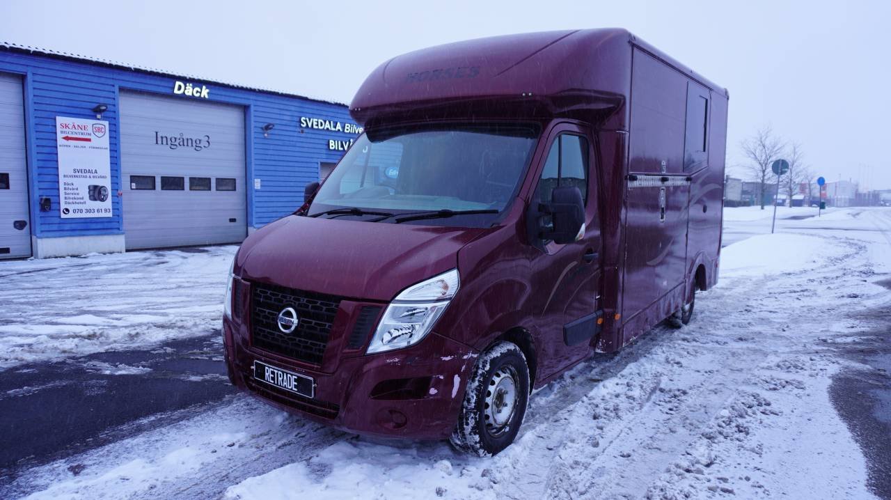 Hästtransport högerstyrd Auktion