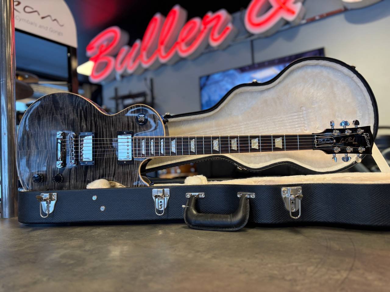 Gibson Chad Kroeger Signature...